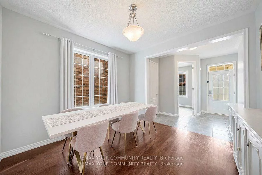 14, Faust, Kleinburg, Vaughan