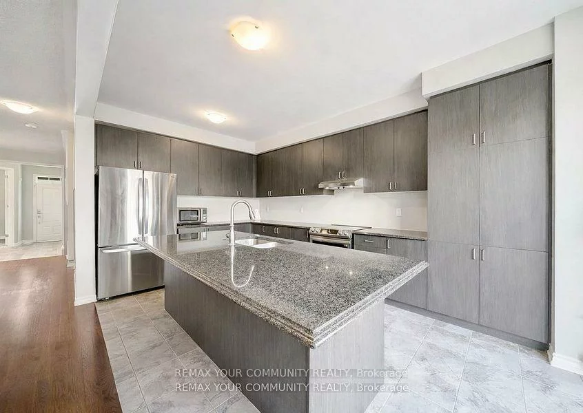 14, Faust, Kleinburg, Vaughan