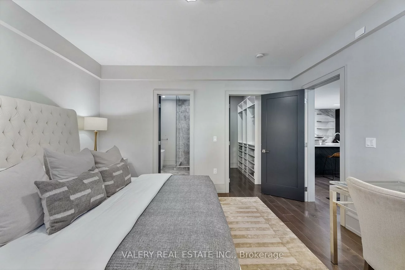 211, Grand Vellore, Vellore Village, Vaughan