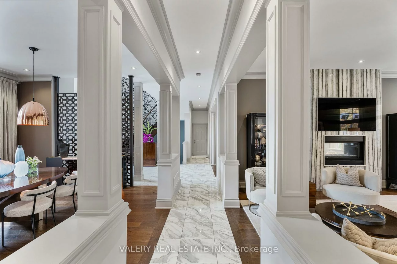 211, Grand Vellore, Vellore Village, Vaughan