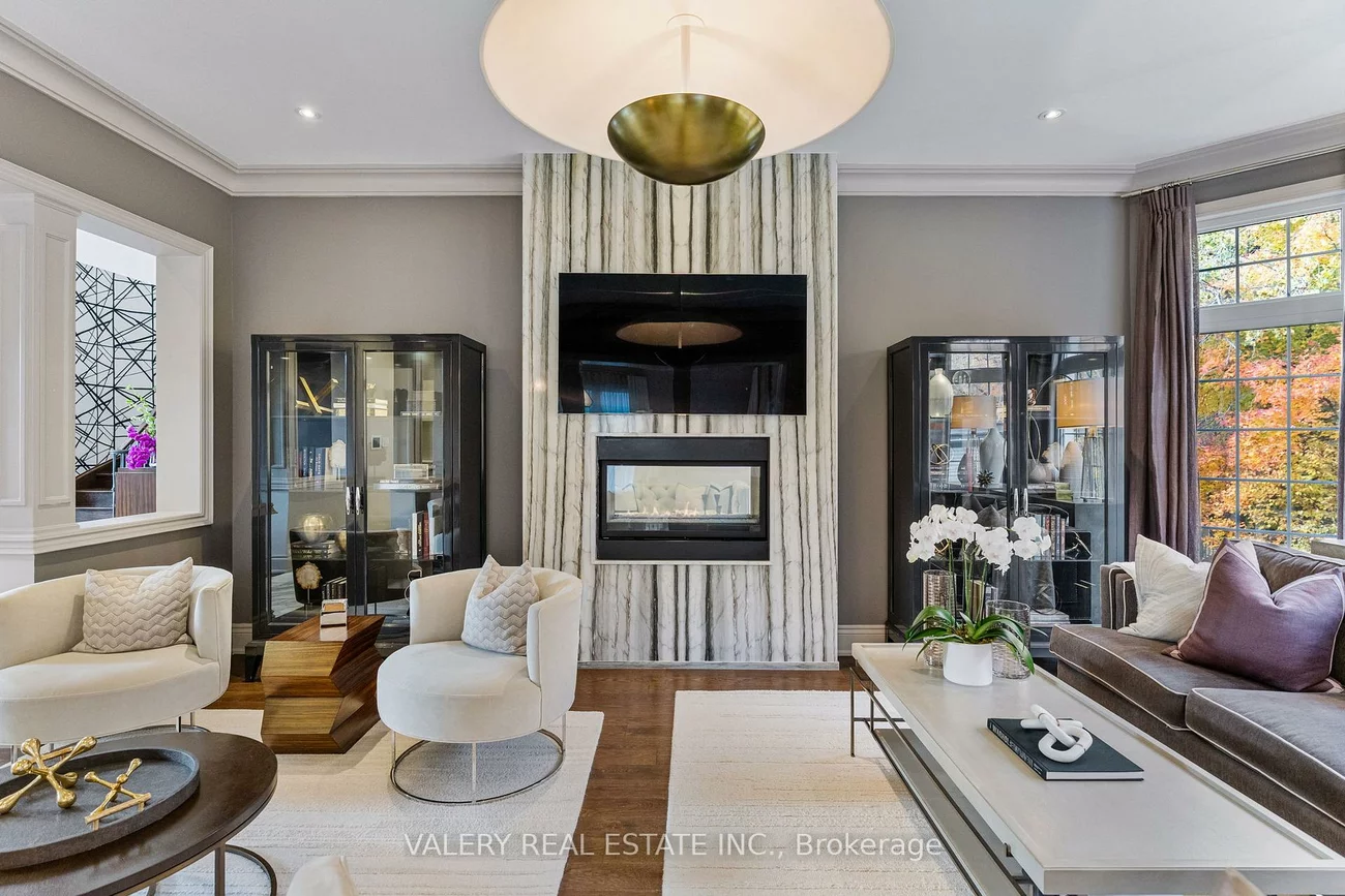 211, Grand Vellore, Vellore Village, Vaughan