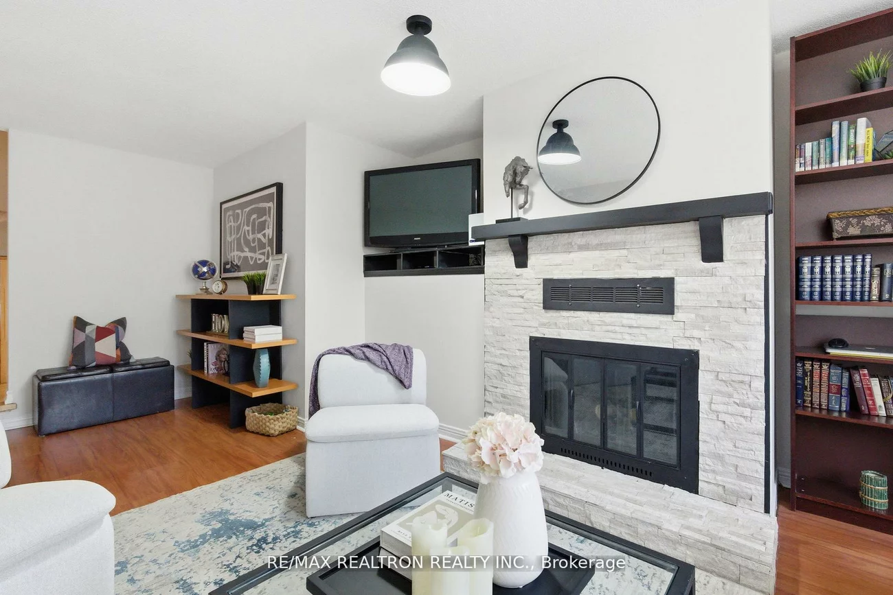 20, Jonathan, Crestwood-Springfarm-Yorkhill, Vaughan