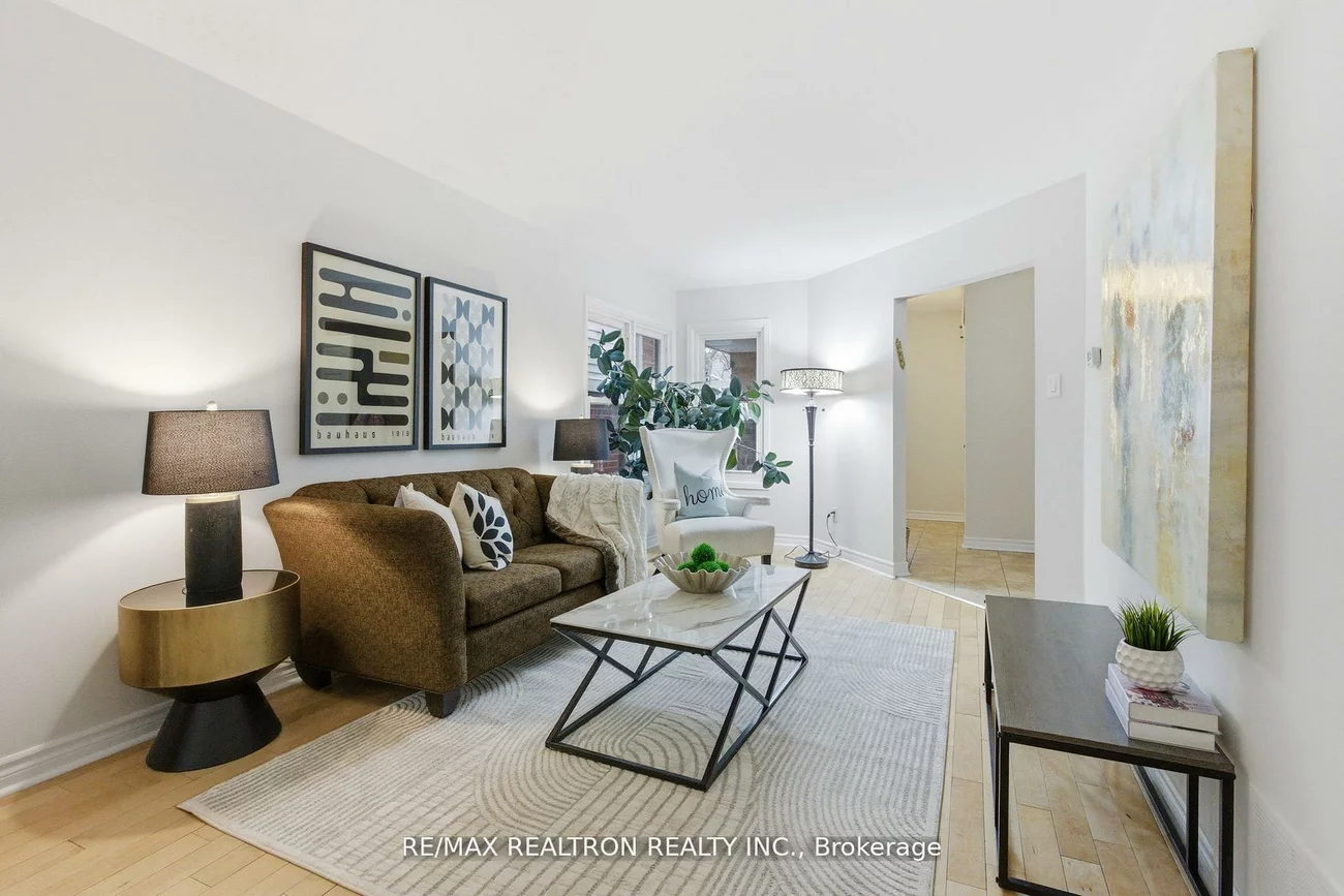 20, Jonathan, Crestwood-Springfarm-Yorkhill, Vaughan