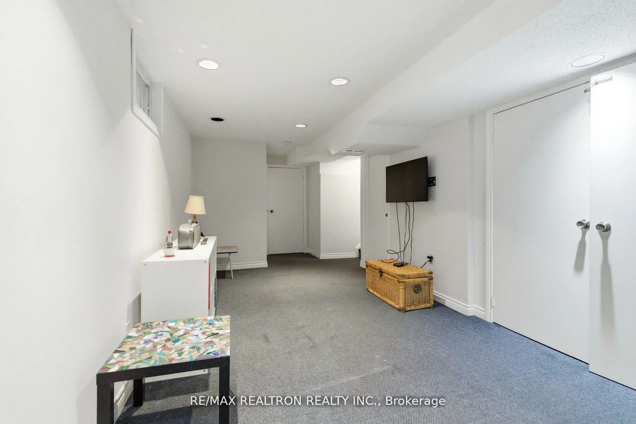 20, Jonathan, Crestwood-Springfarm-Yorkhill, Vaughan