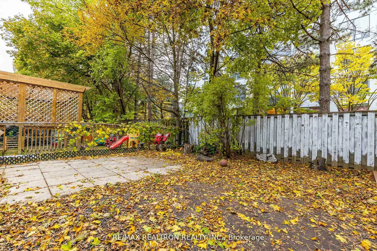 20, Jonathan, Crestwood-Springfarm-Yorkhill, Vaughan