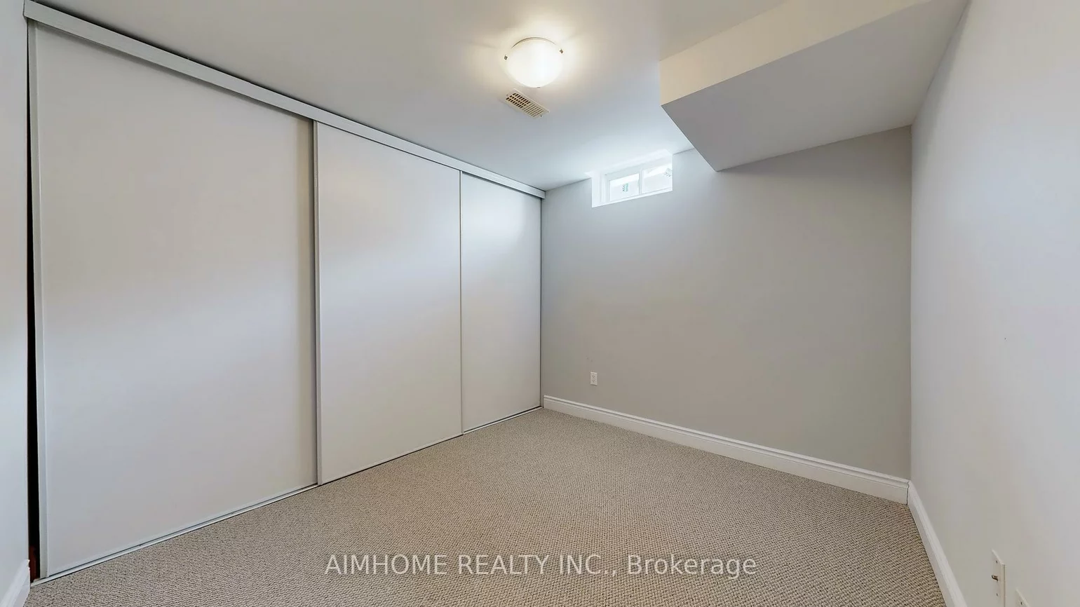 18, Bristlewood, Patterson, Vaughan