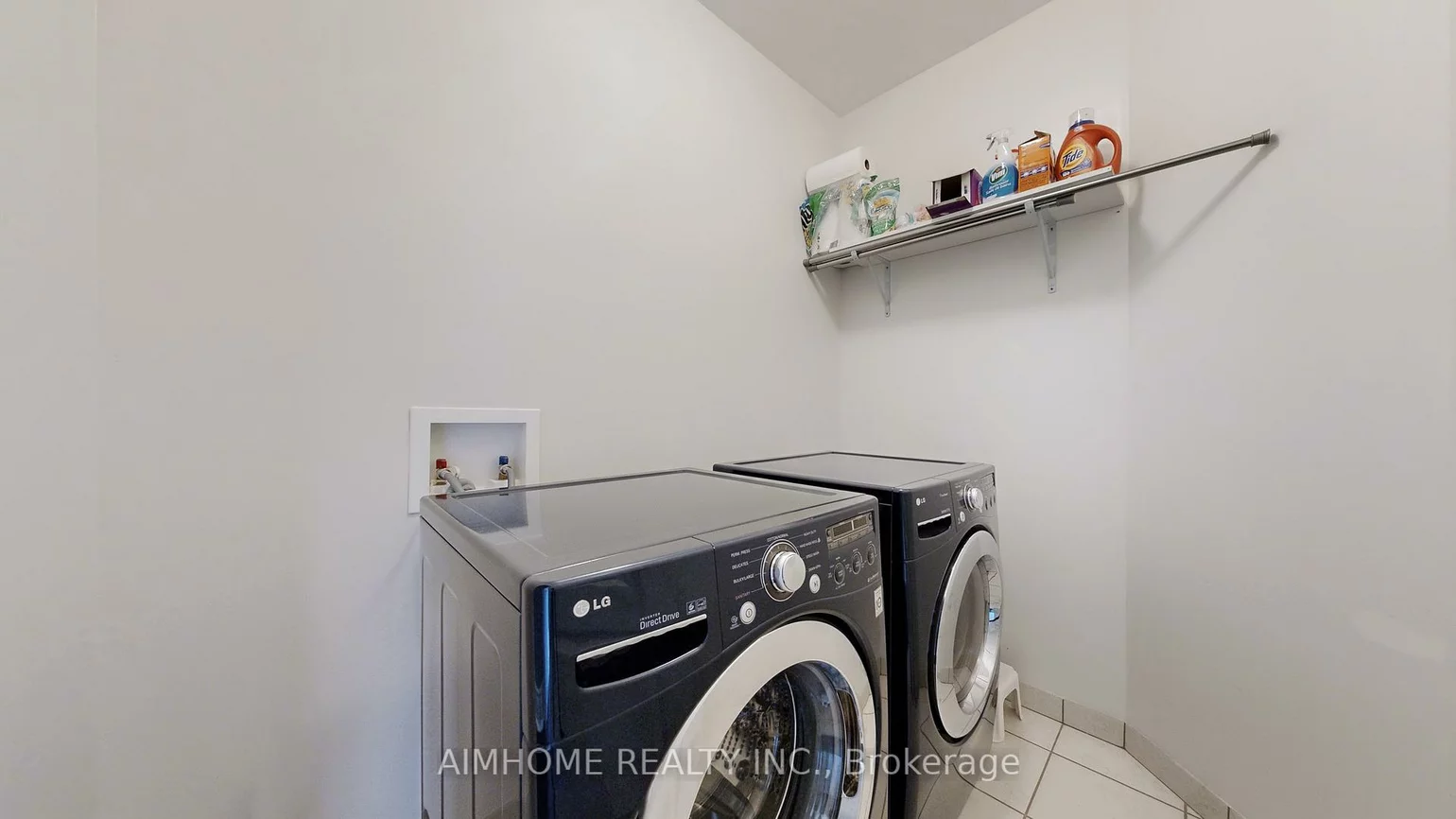 18, Bristlewood, Patterson, Vaughan