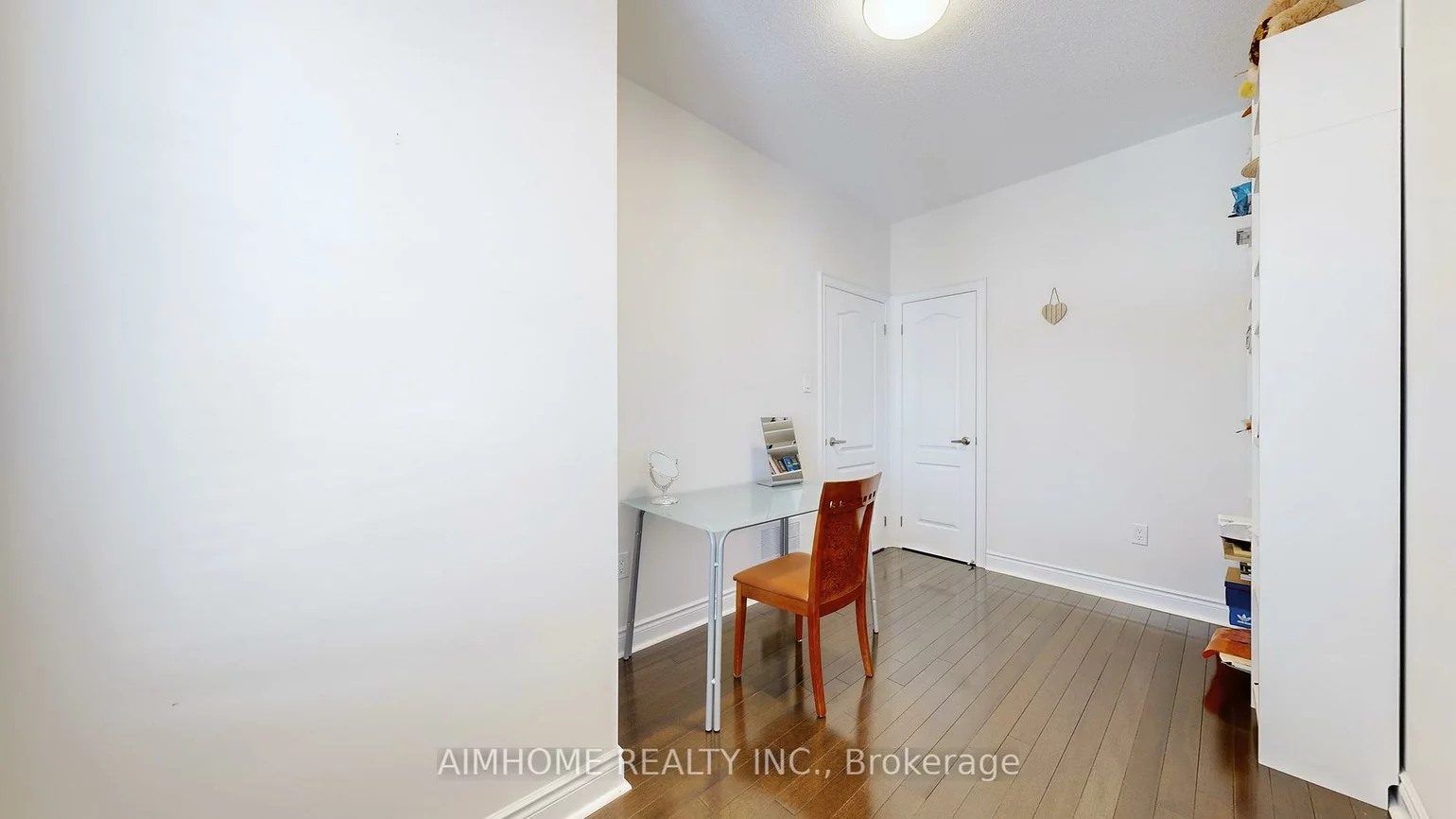 18, Bristlewood, Patterson, Vaughan