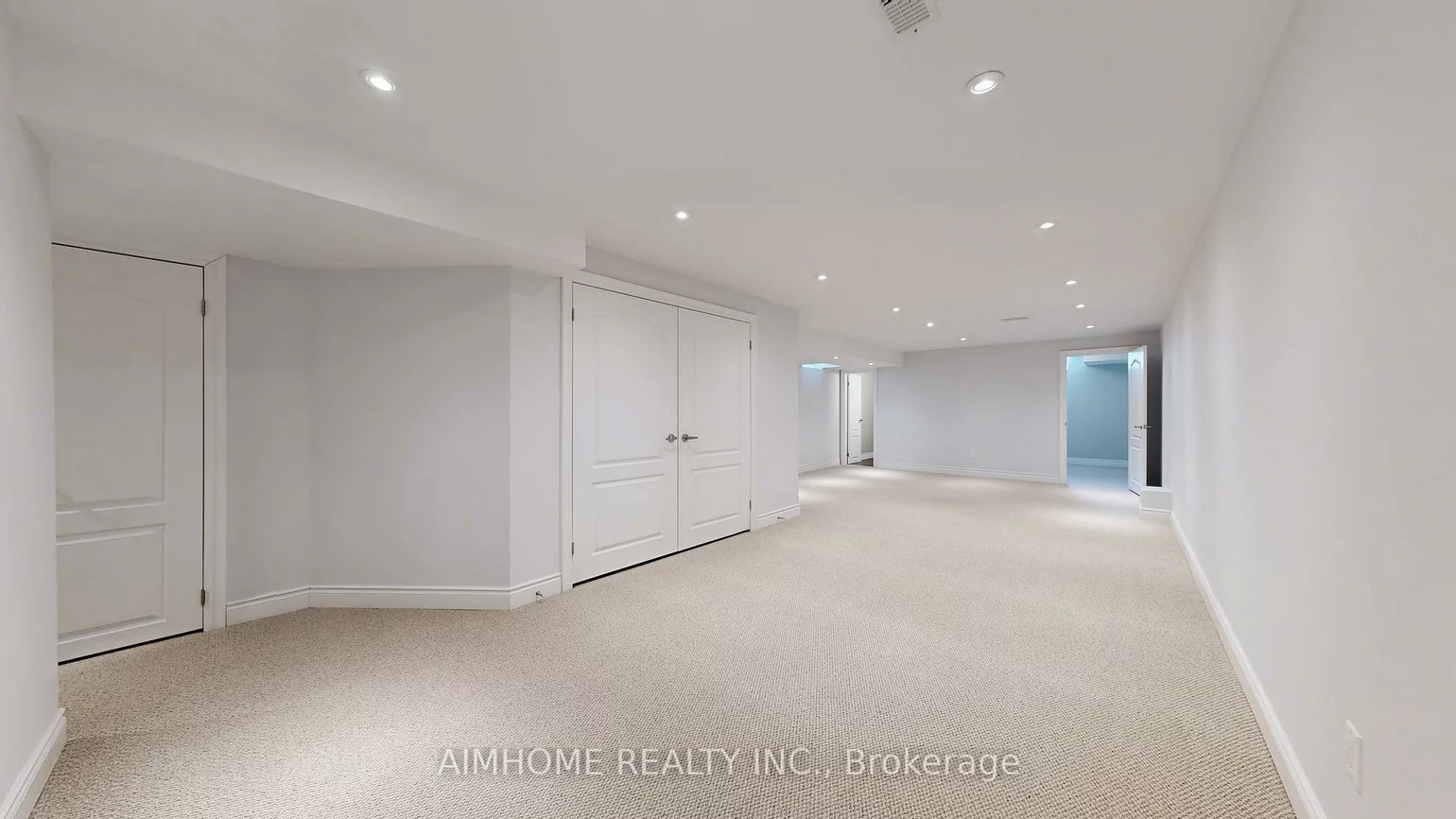 18, Bristlewood, Patterson, Vaughan