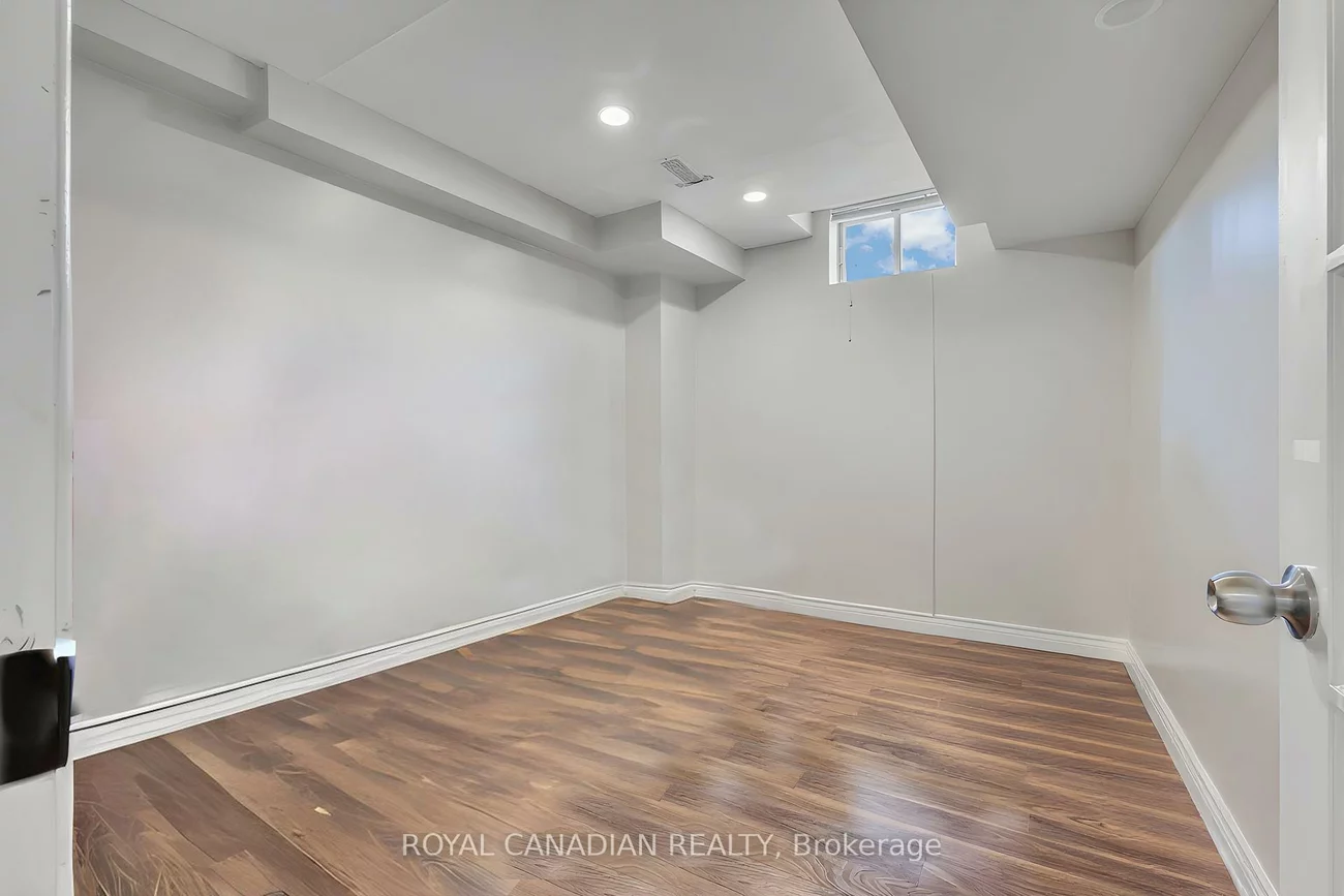 6, Mediterra, Vellore Village, Vaughan