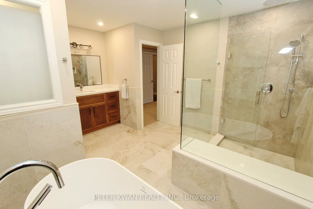 19, Seabreeze, Patterson, Vaughan