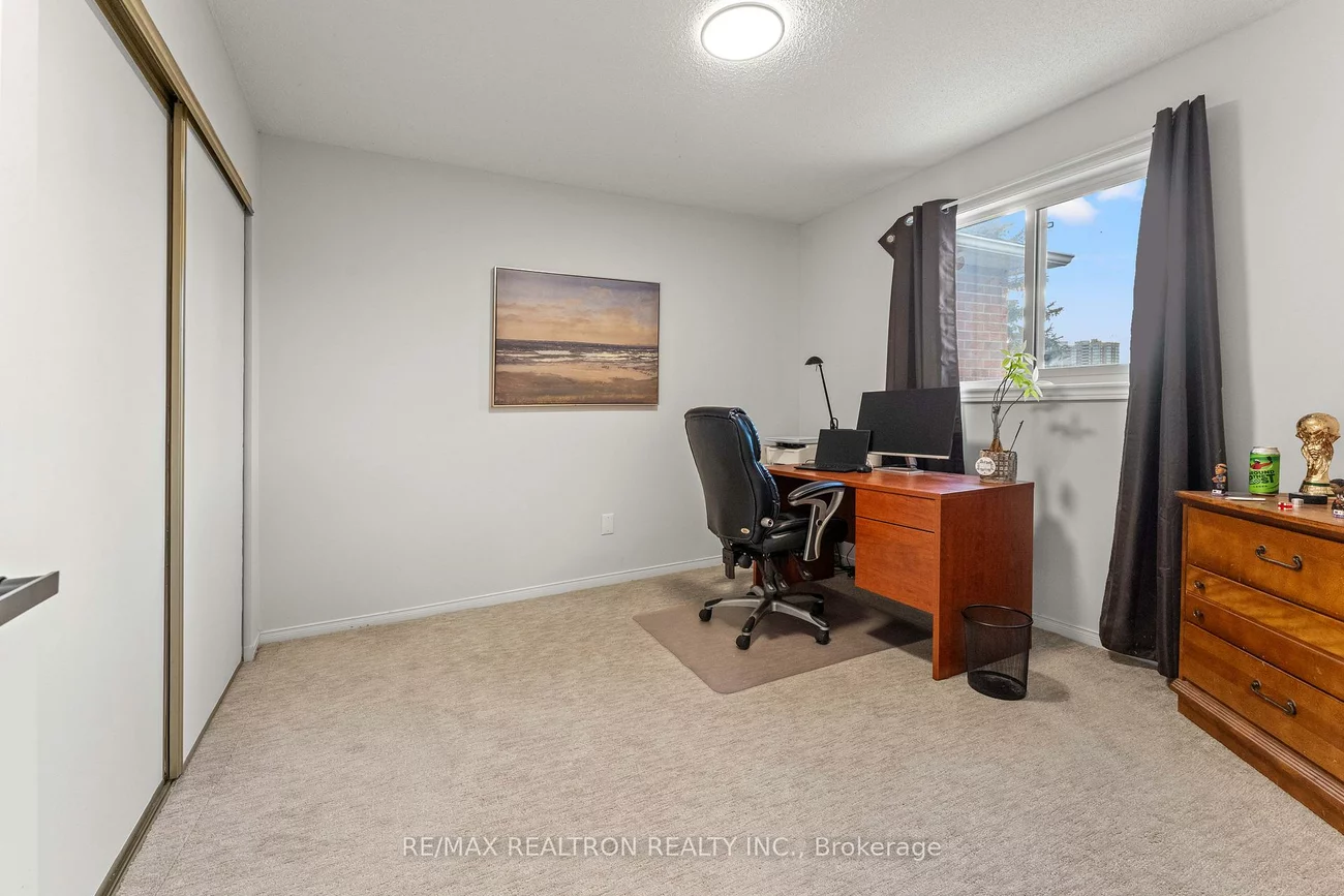 271, Rose Green, Uplands, Vaughan