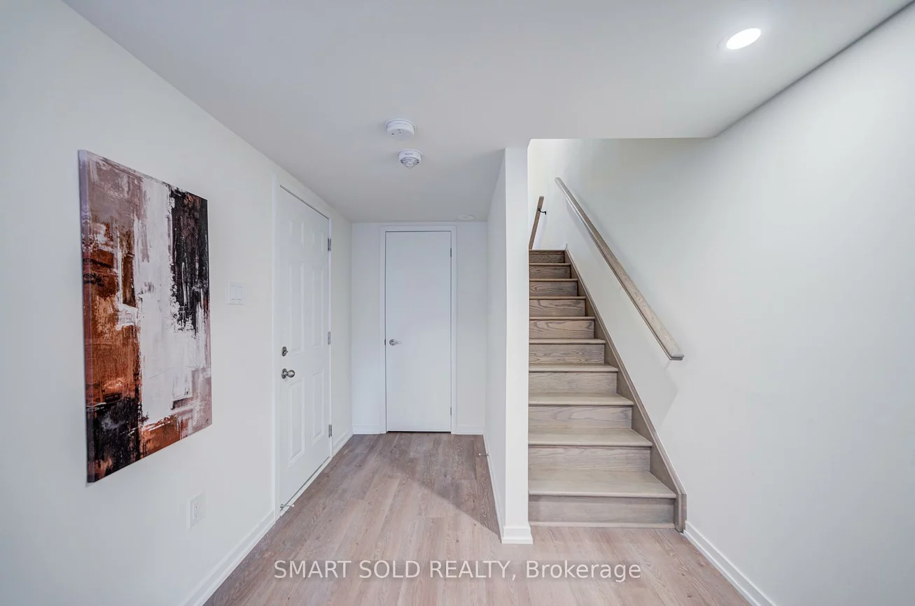 25, Origin, Patterson, Vaughan