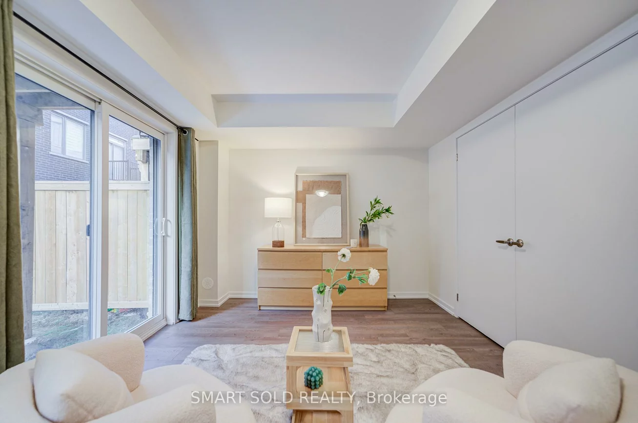 25, Origin, Patterson, Vaughan