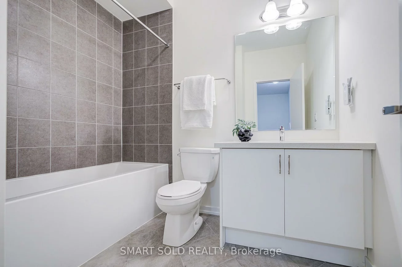 25, Origin, Patterson, Vaughan