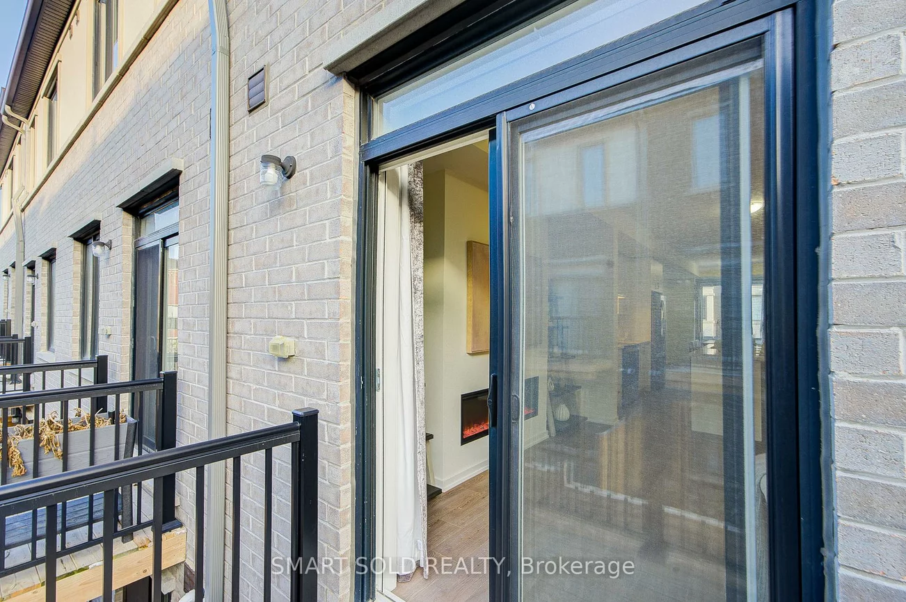 25, Origin, Patterson, Vaughan