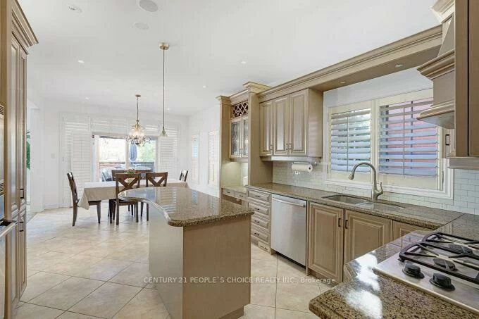 49, Humber Forest, Sonoma Heights, Vaughan