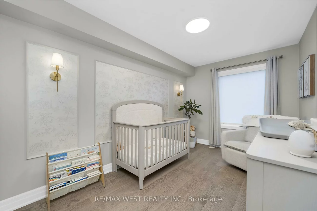 8208, Pine Valley, East Woodbridge, Vaughan