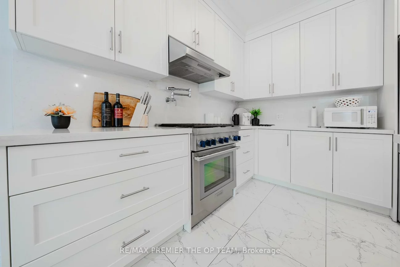 145, Timber Creek, Kleinburg, Vaughan