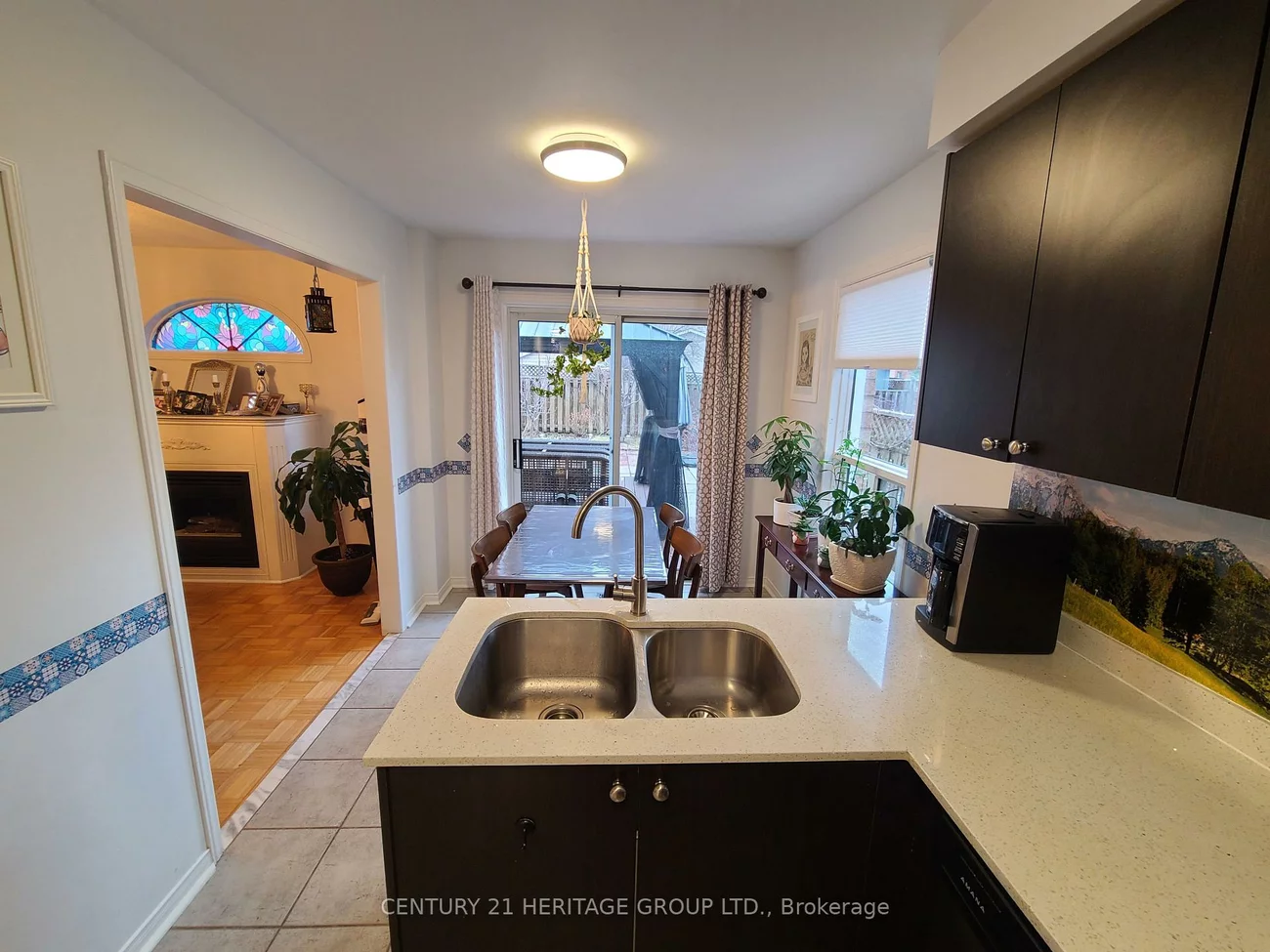 182, Elena, Maple, Vaughan