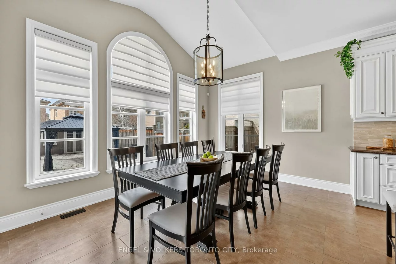 10, Silver Sterling, Vellore Village, Vaughan