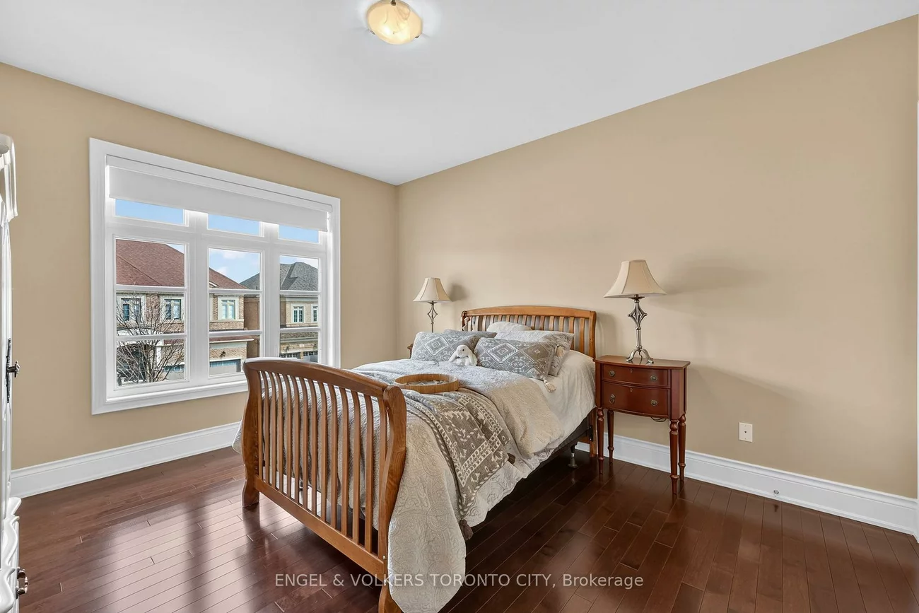 10, Silver Sterling, Vellore Village, Vaughan