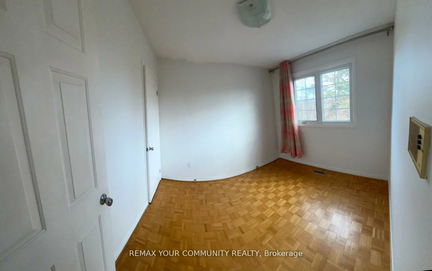 348, Brownridge, Brownridge, Vaughan