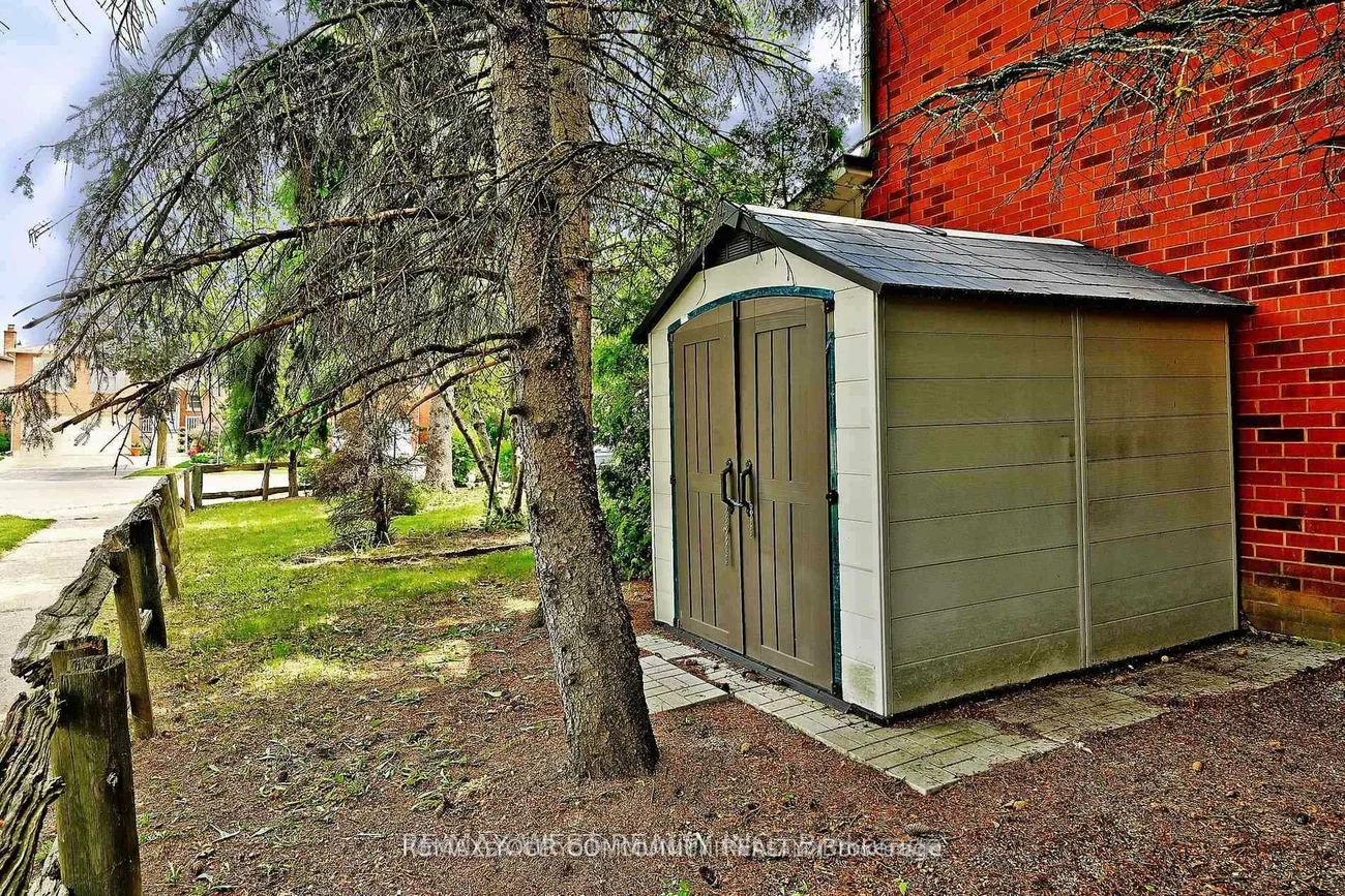 348, Brownridge, Brownridge, Vaughan