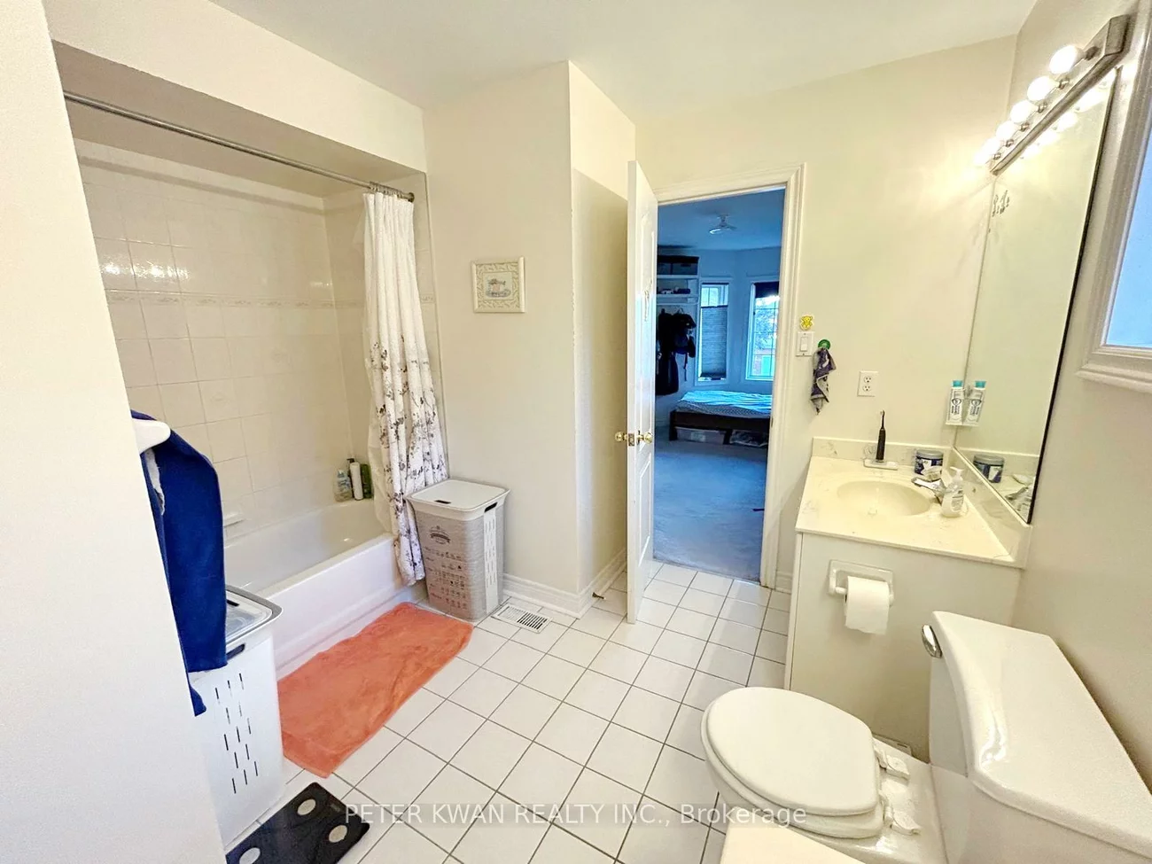 231, Pinewood, Crestwood-Springfarm-Yorkhill, Vaughan