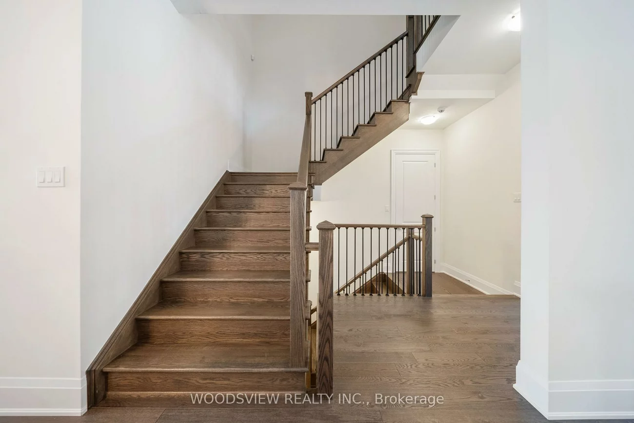 9, Ballantyne, Vellore Village, Vaughan