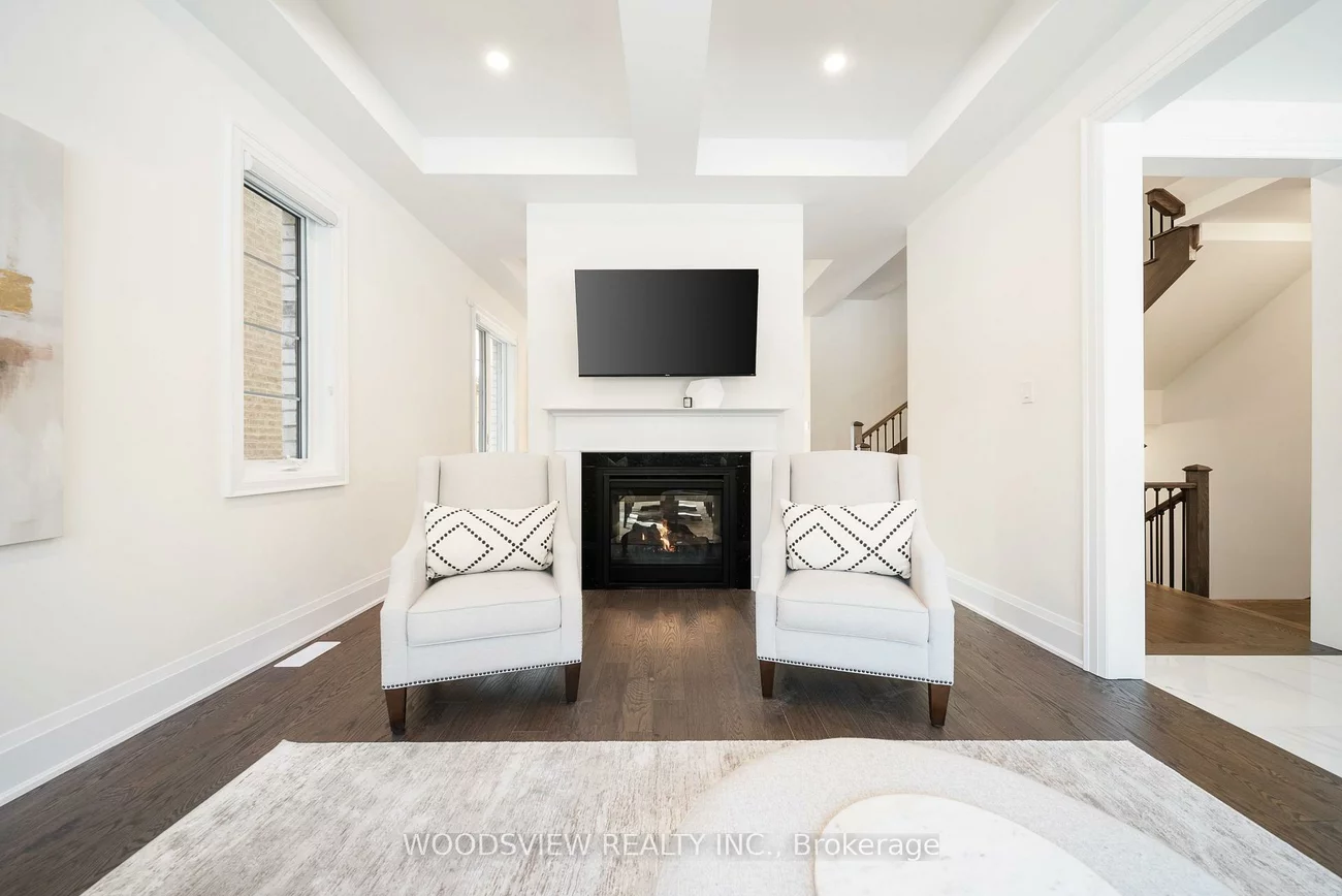 9, Ballantyne, Vellore Village, Vaughan