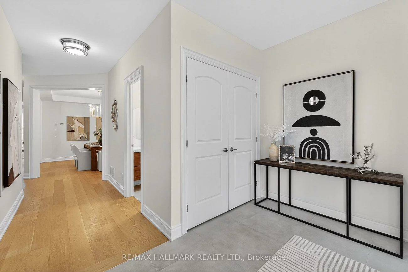 23, Wardlaw, Vellore Village, Vaughan