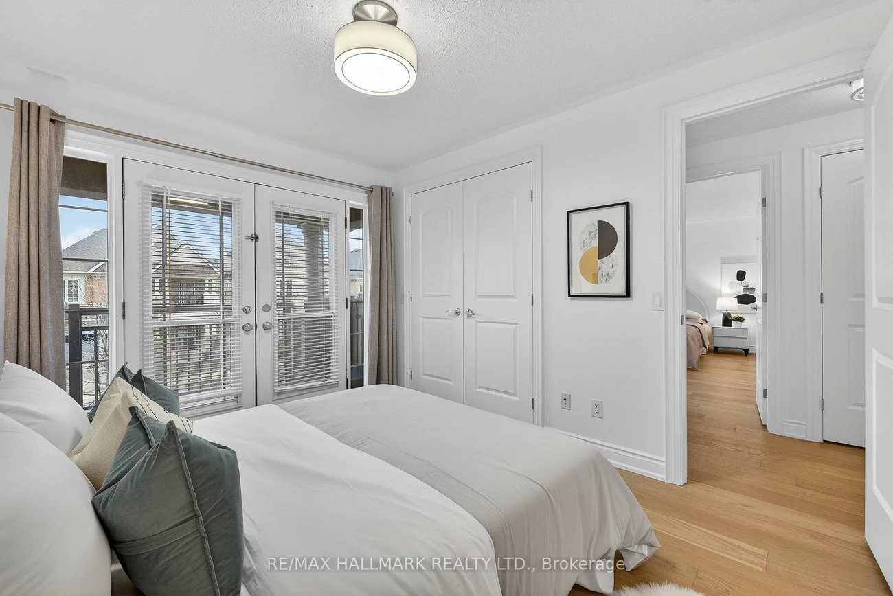 23, Wardlaw, Vellore Village, Vaughan