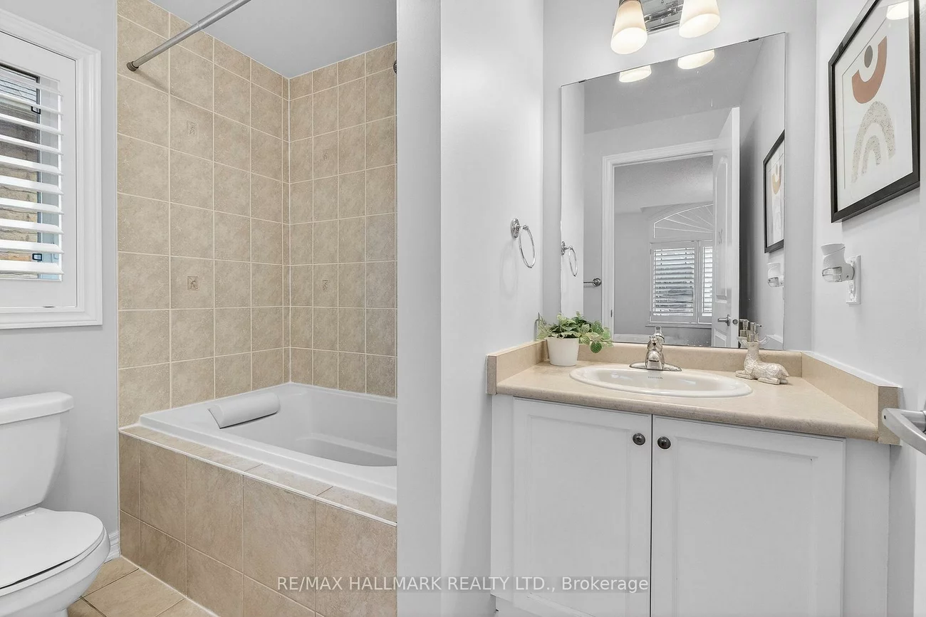 23, Wardlaw, Vellore Village, Vaughan