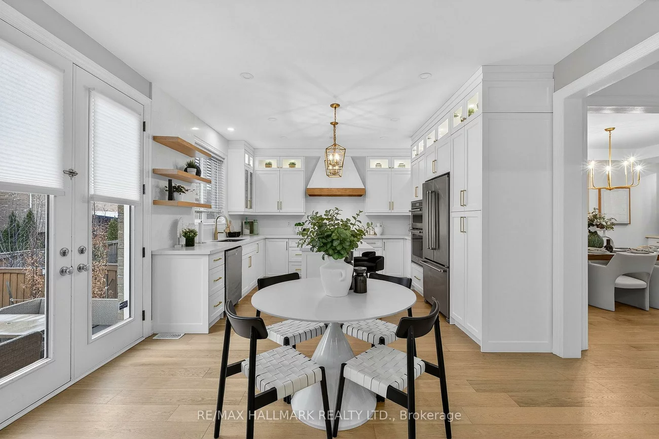 23, Wardlaw, Vellore Village, Vaughan