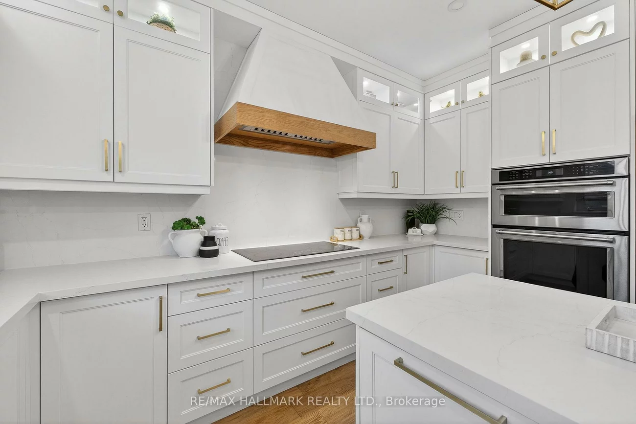 23, Wardlaw, Vellore Village, Vaughan