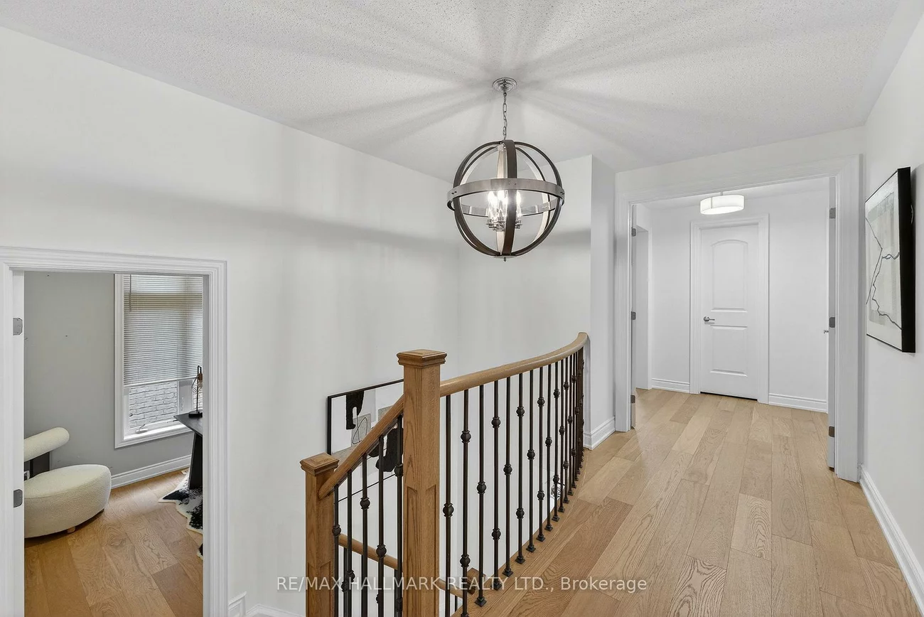 23, Wardlaw, Vellore Village, Vaughan