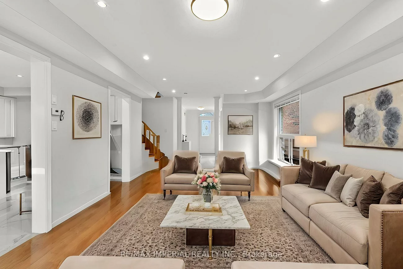 103, Ferdinand, Vellore Village, Vaughan