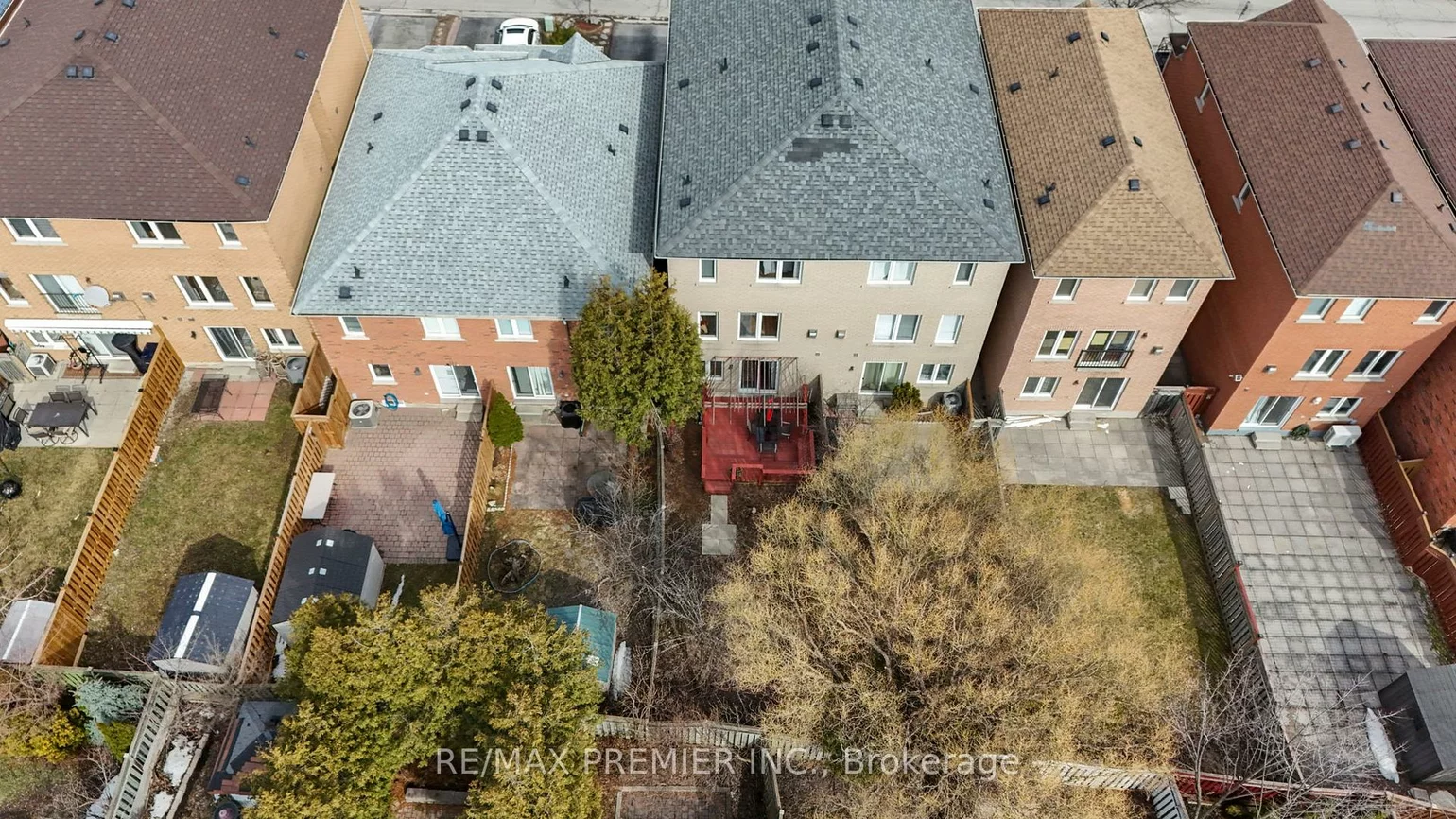 12, Yellowood, Patterson, Vaughan