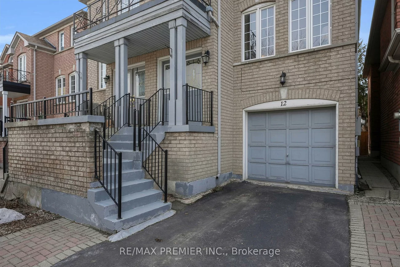 12, Yellowood, Patterson, Vaughan