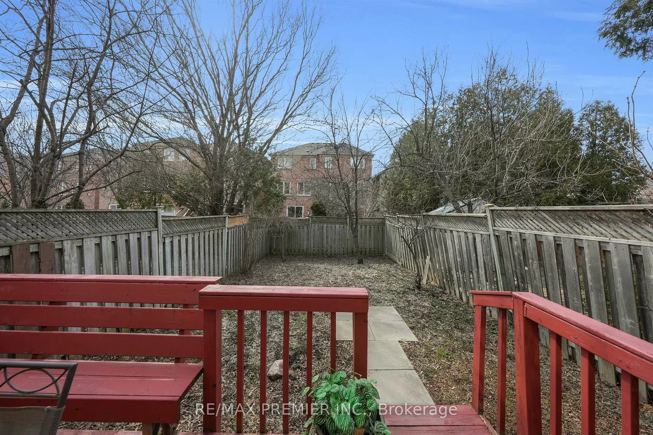 12, Yellowood, Patterson, Vaughan