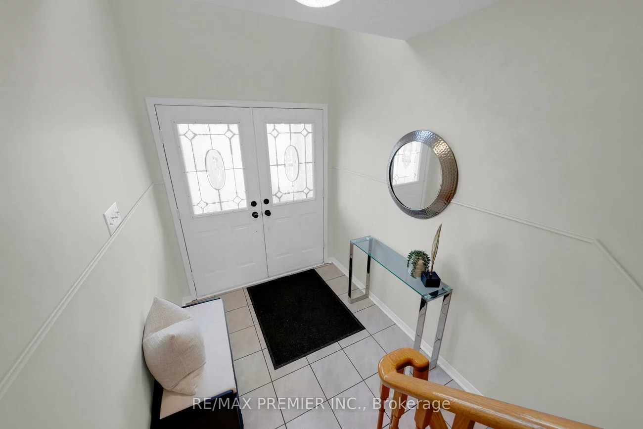 12, Yellowood, Patterson, Vaughan