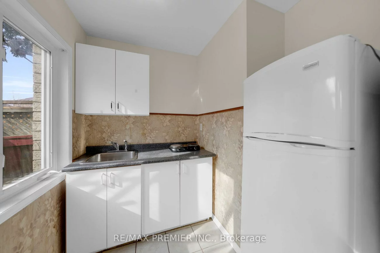 12, Yellowood, Patterson, Vaughan