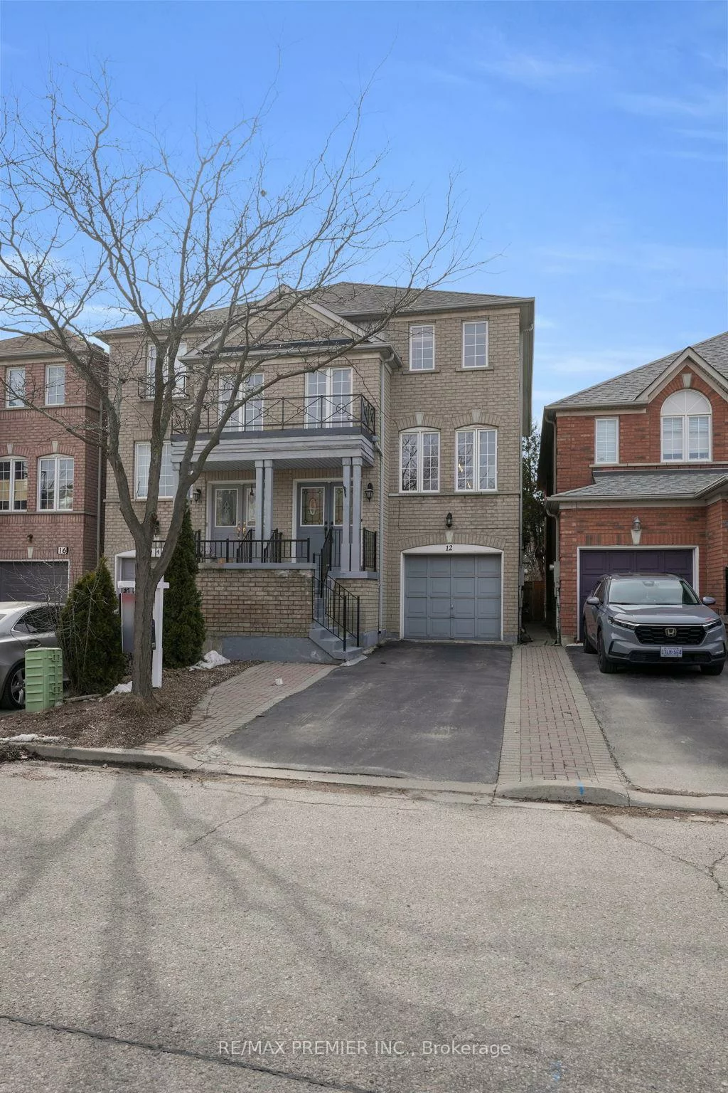 12, Yellowood, Patterson, Vaughan