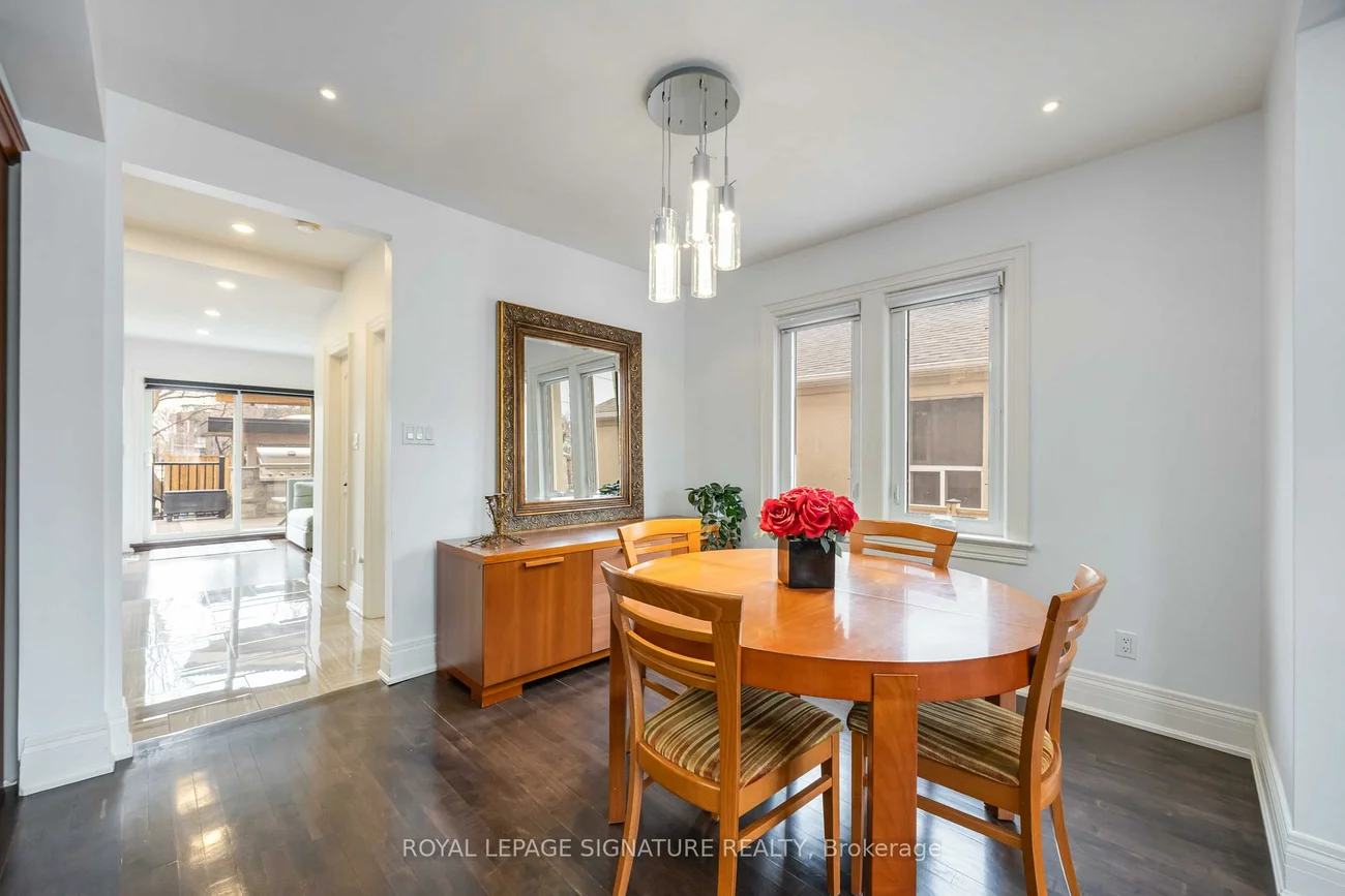 35, Rainbow, West Woodbridge, Vaughan