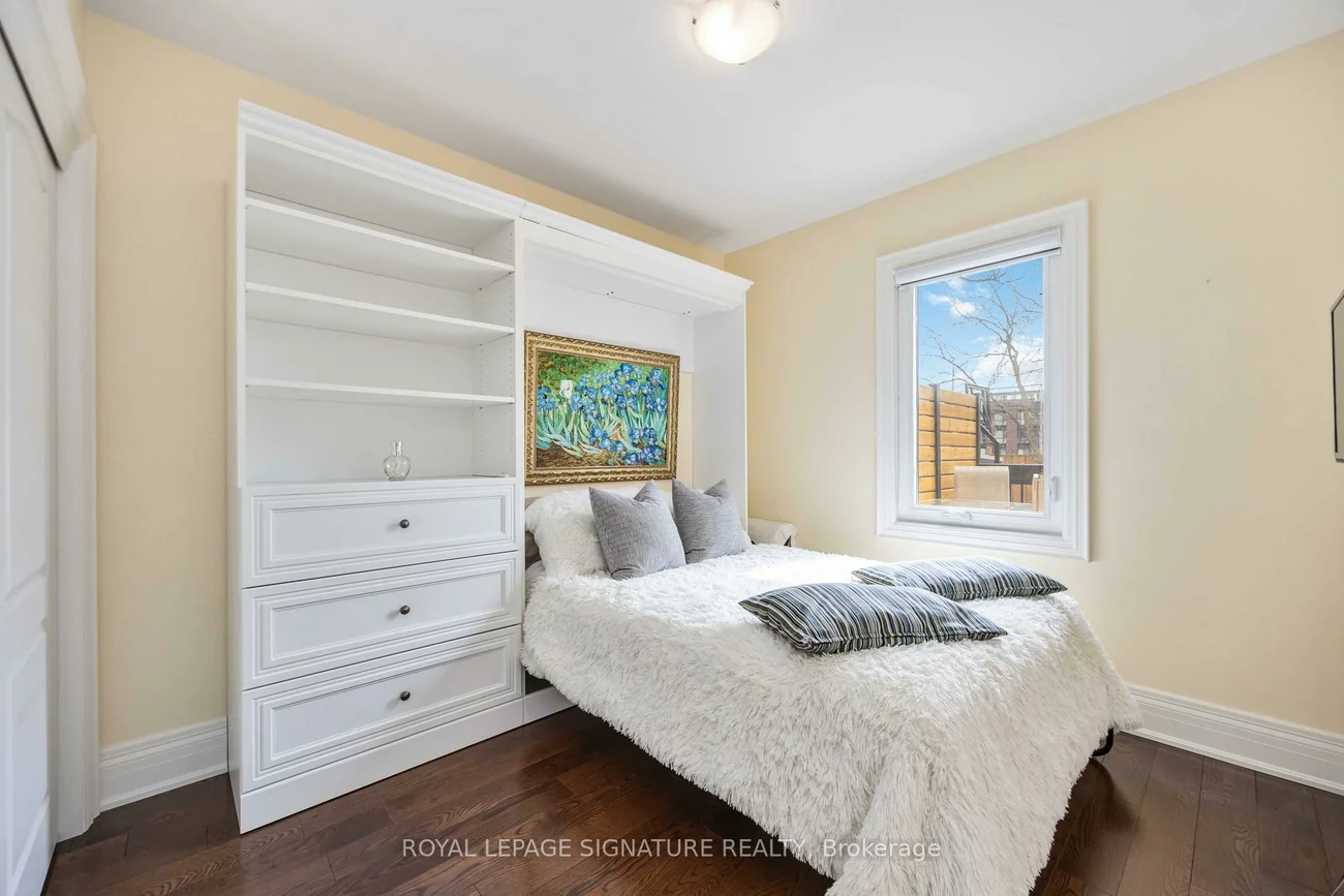 35, Rainbow, West Woodbridge, Vaughan