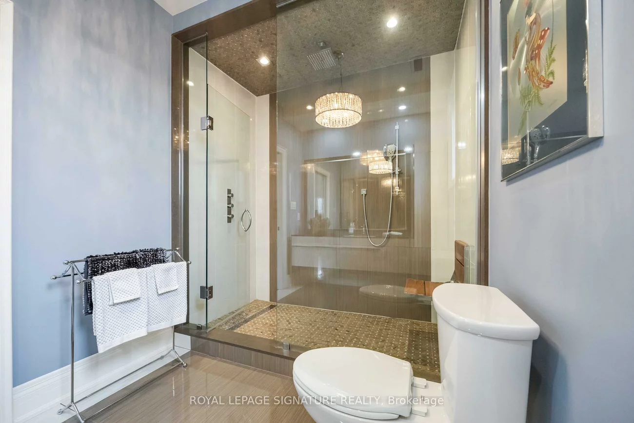 35, Rainbow, West Woodbridge, Vaughan