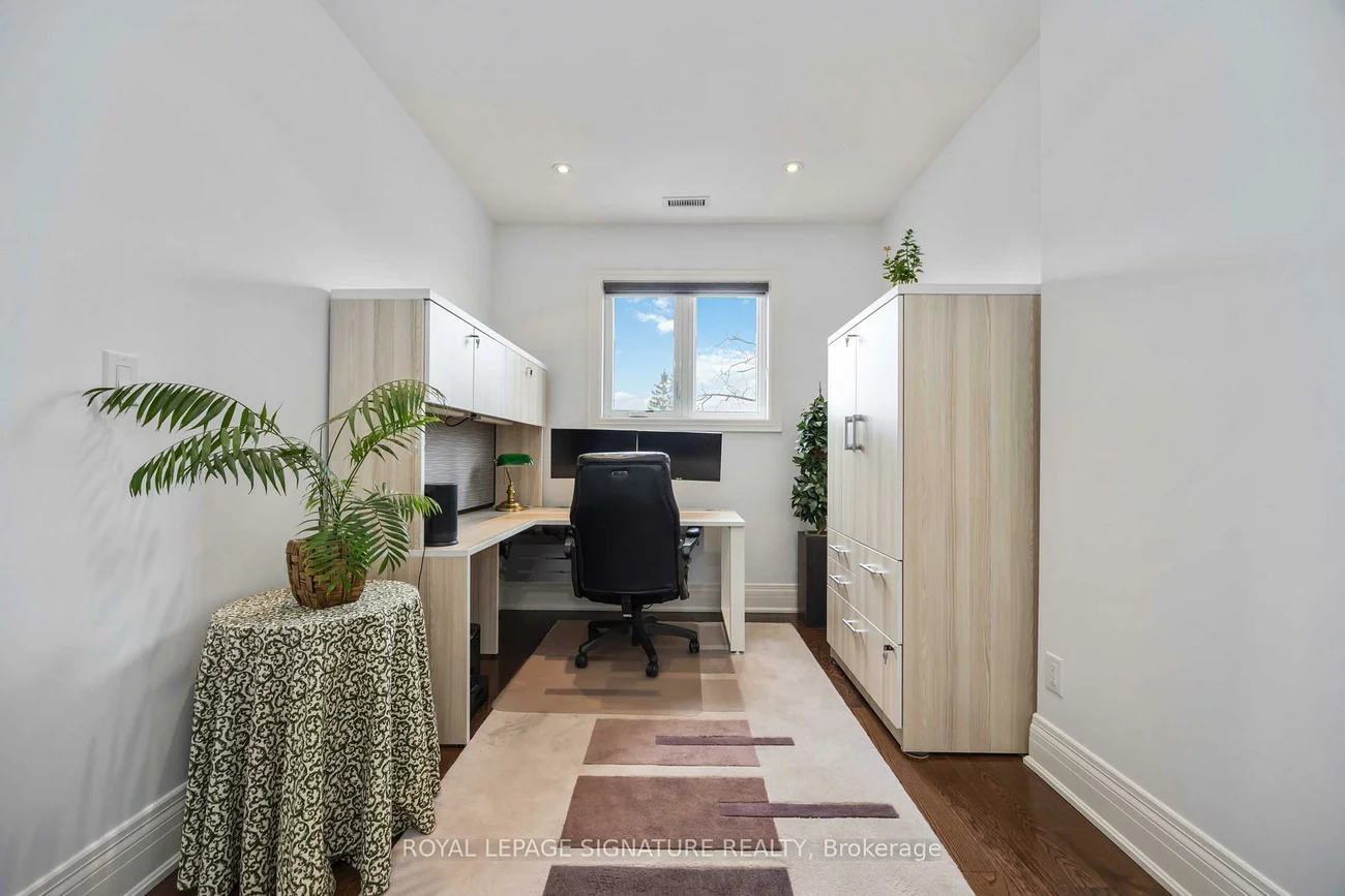 35, Rainbow, West Woodbridge, Vaughan