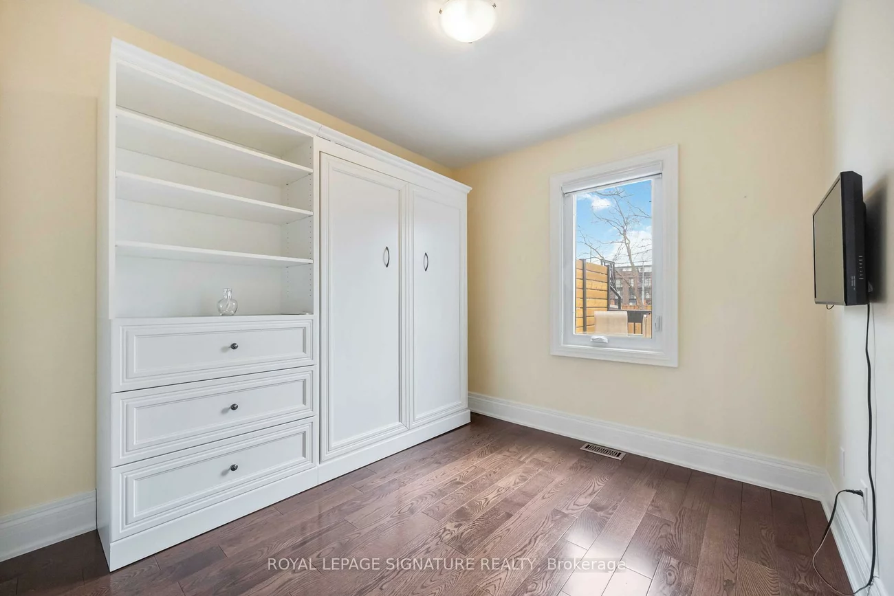 35, Rainbow, West Woodbridge, Vaughan