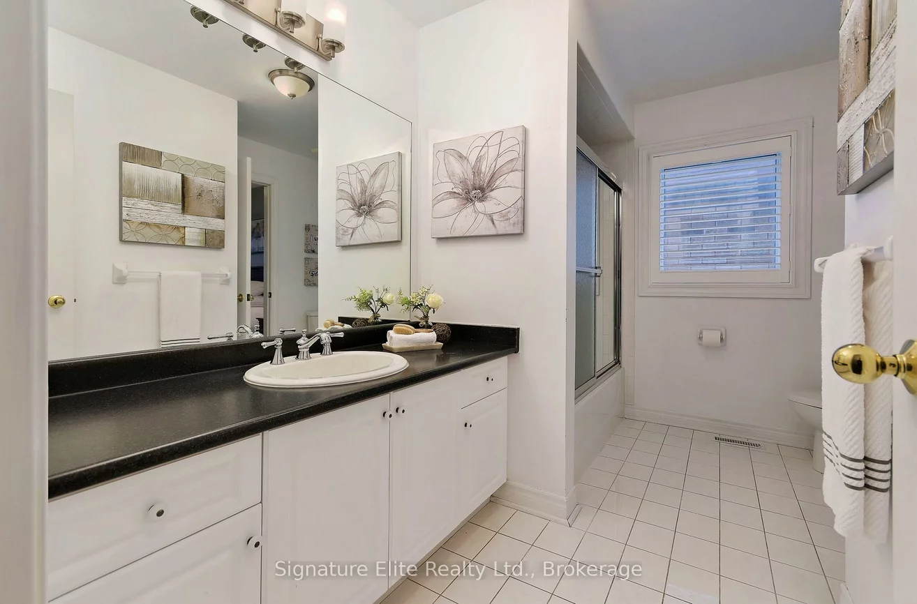 43, Brasswinds, West Woodbridge, Vaughan